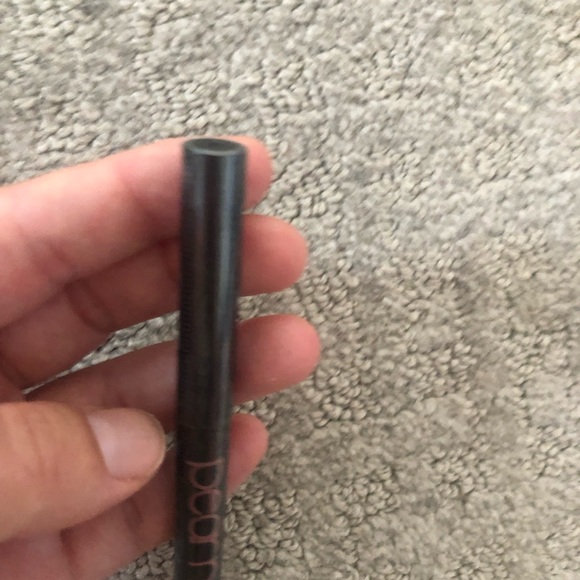 Pear Nova in FALLING STAR 0.45g lunar lip stylo (sealed) - Picture 6 of 6